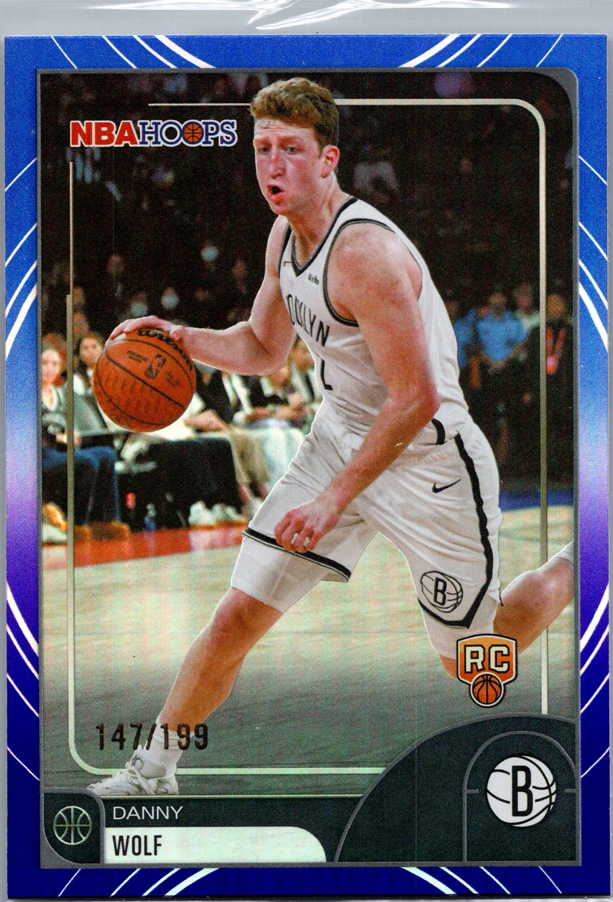 25-26 TOPPS NBA HOOPS DANNY WOLF (RC) #246 RAINBOW BLUE & PURPLE
