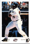 2001 Fleer Focus #102 Tony Gwynn