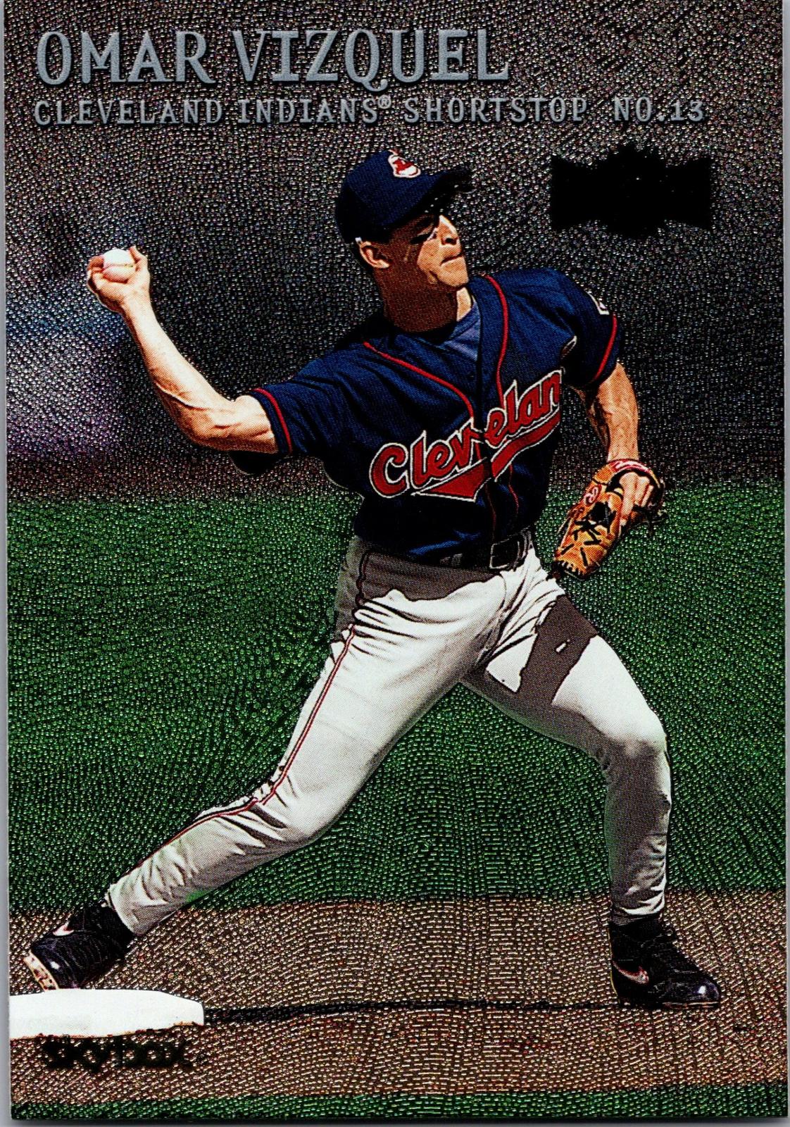 2000 Metal #56 Omar Vizquel