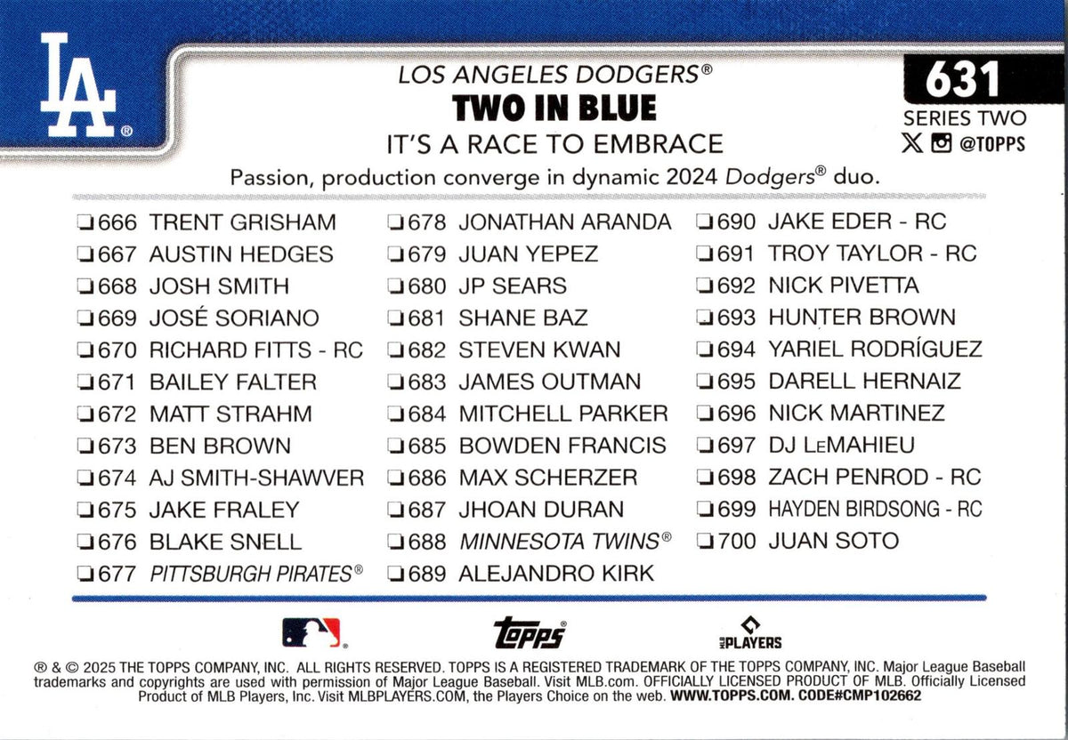 2025 Topps #631 Two in Blue: It’s a Race to Embrace