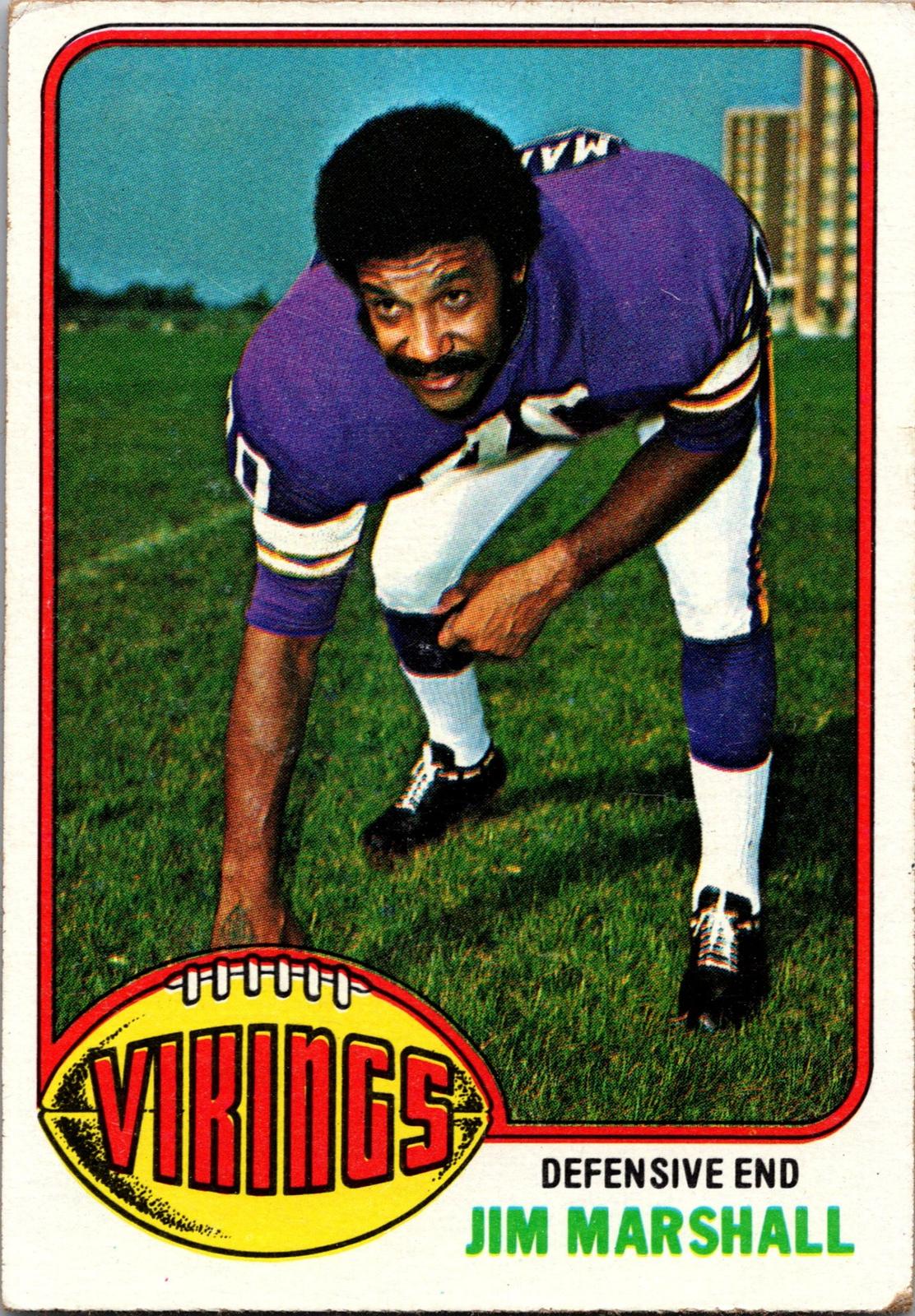 1976 Topps #385 Jim Marshall